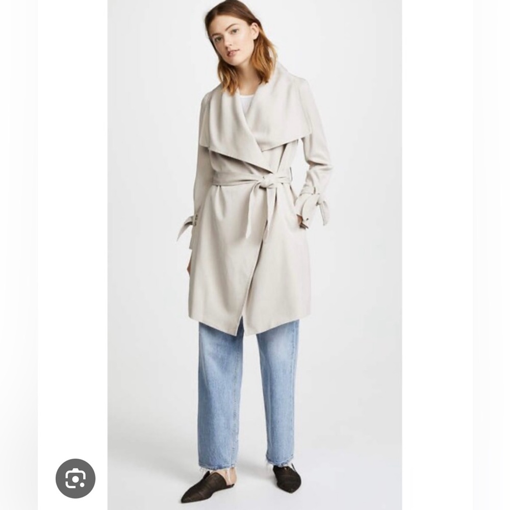Club Monaco Ellayne Trench sz medium